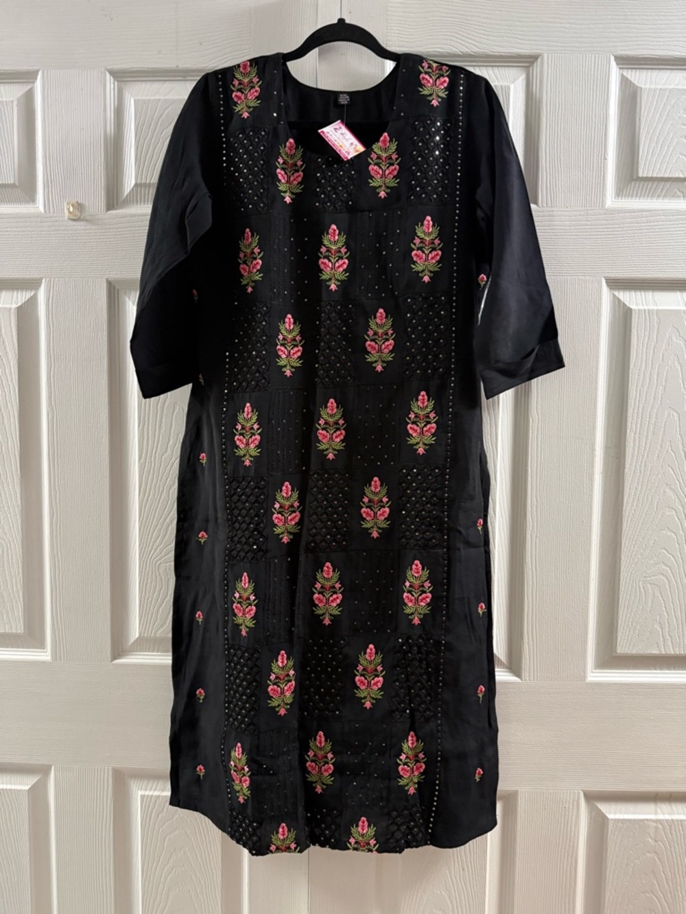 🆕 Black Embroidered Kurti Tag Size XXL see measurements